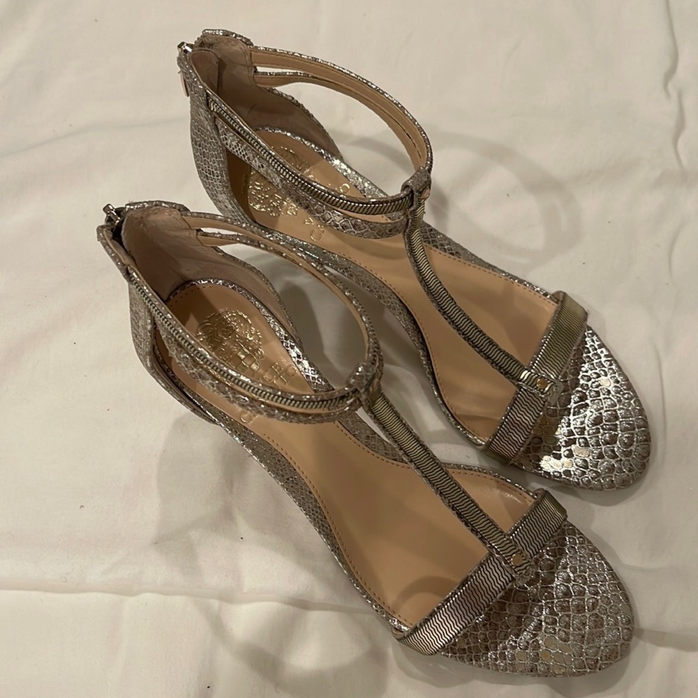 Vince Camuto Shoes